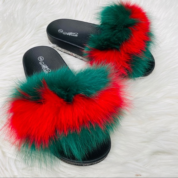 Shoes - Green/red fur slide